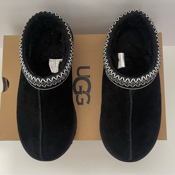 Ugg Tasman women’s slipper size 7 Black suede - Picture 3 of 12